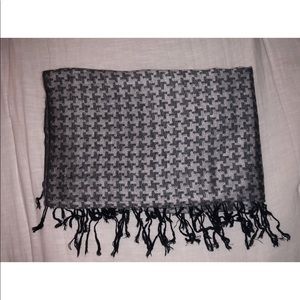 Patterned Scarf